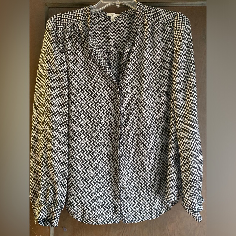 Joie M Black/White Houndstooth Check Long-Sleeve Blouse